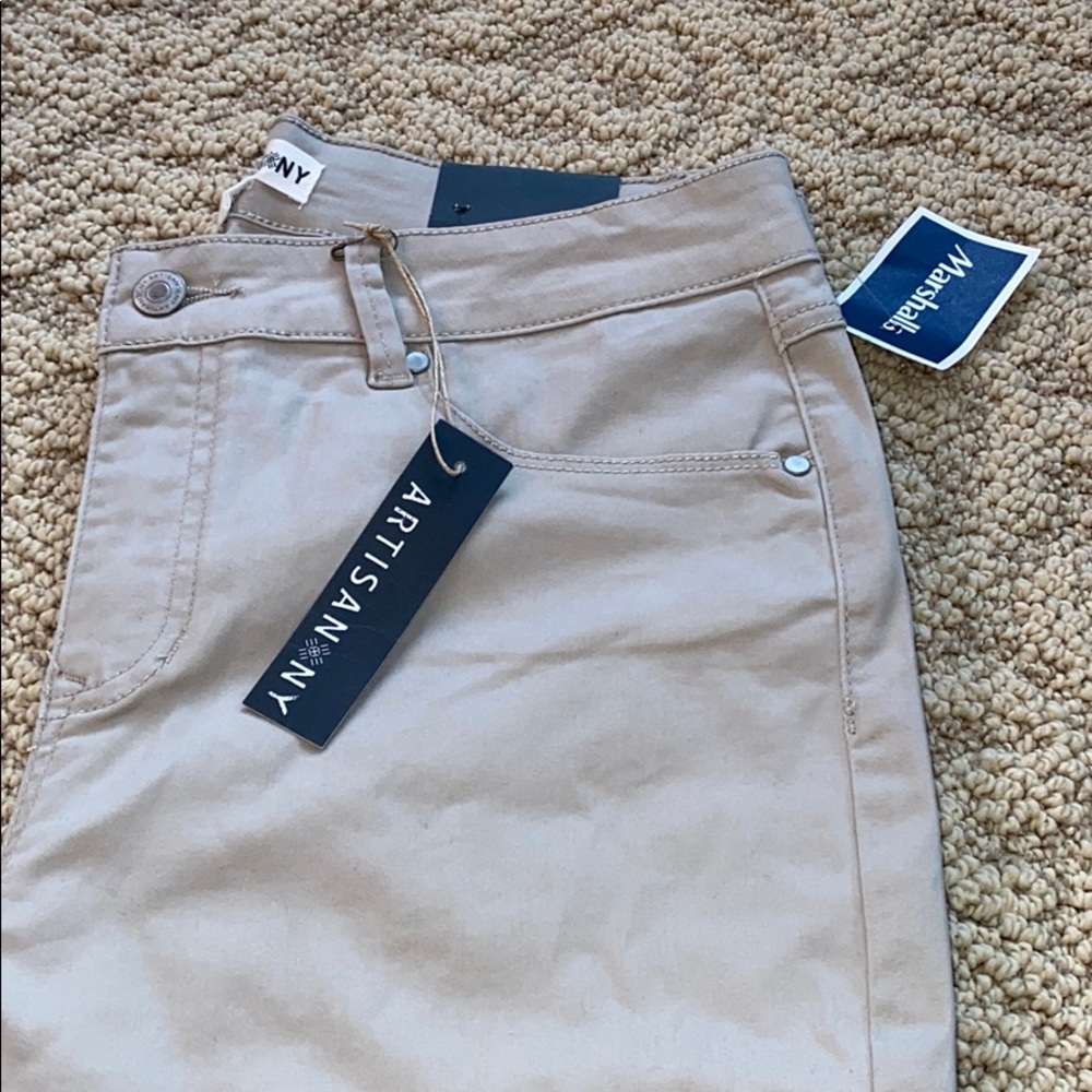 Brand NWT Artisan NY Khakis